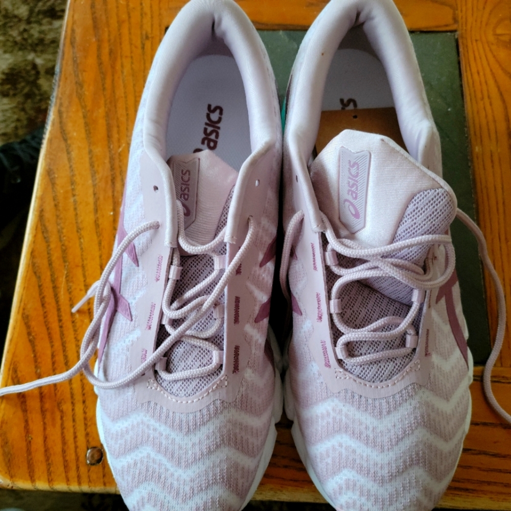 Asics Women's Gel 180 5 Running Shoes